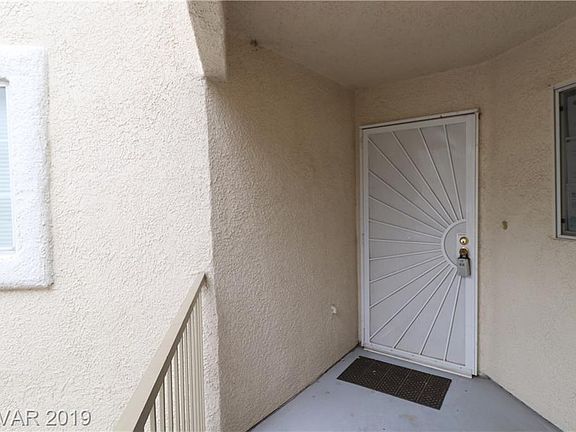 2nd image of 1821 Rapier Dr #0