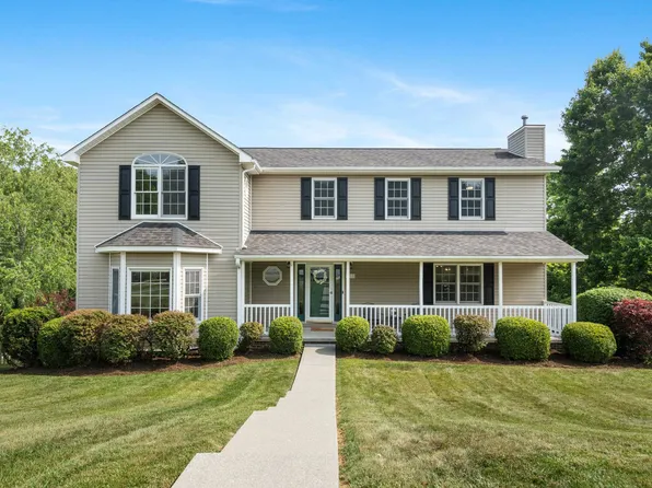 1319 Karr Ln, Blacksburg, VA 24060