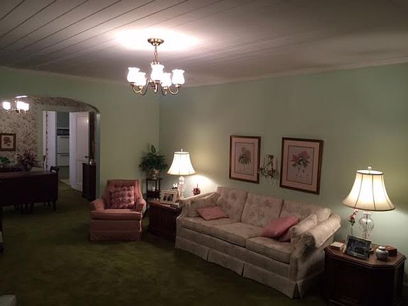 3rd image of 1007 S Brady Ave