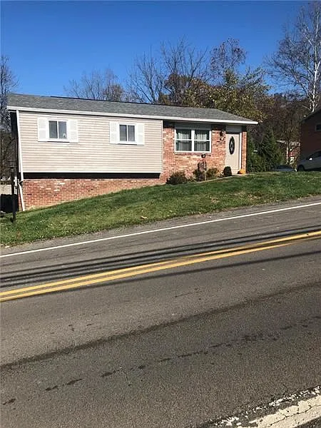 601 Burchfield Rd photo 1