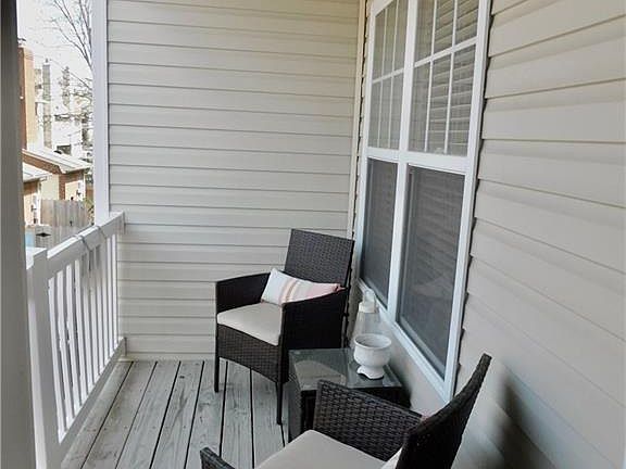 3rd image of 4728 Beach Bay Ct