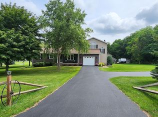 403 Callan Rd, Le Roy, NY 14482