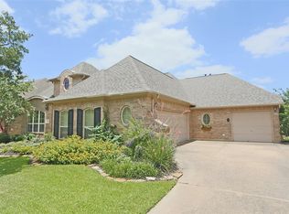 12614 Wandering Streams Dr, Tomball, TX 77377