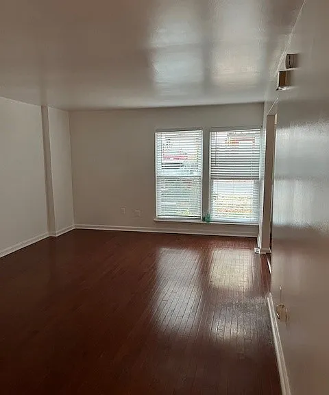825 Summit Chase Dr — Photo 2