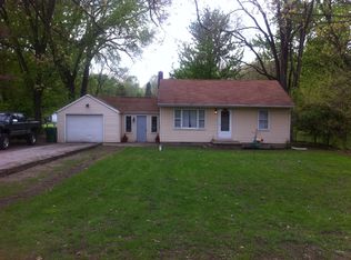 2558 S 3rd St, Niles, MI 49120