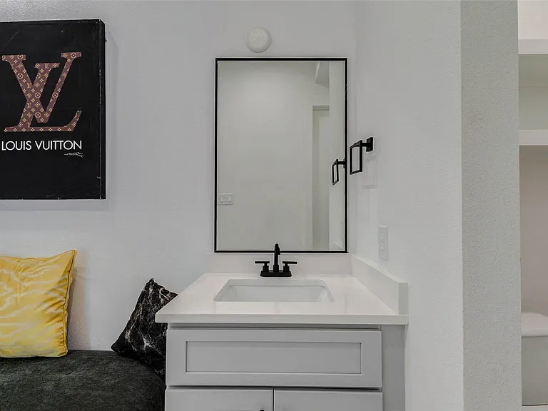 5727 Elysium St — Photo 12