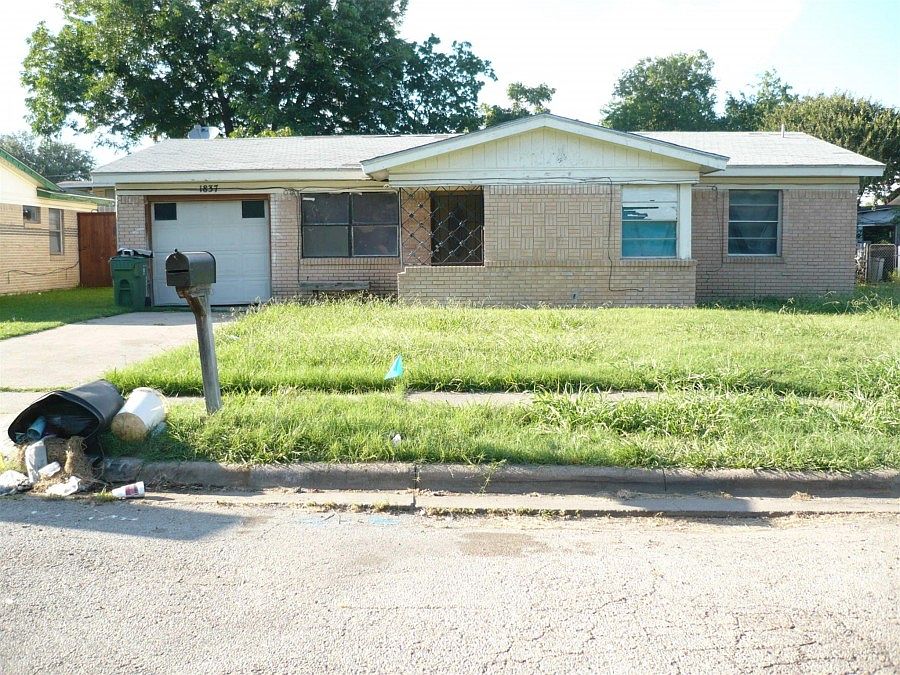 1st image of 1837 Kent Dr
