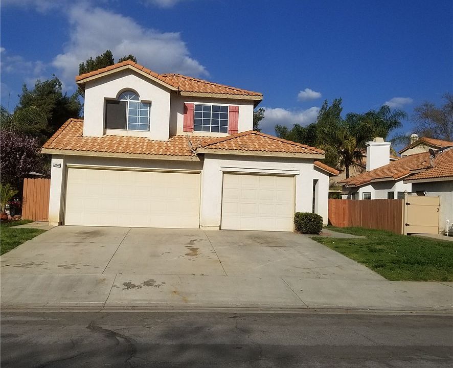 1st image of 23620 Tarara Dr
