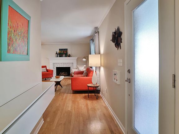 5th image of 533 Fairlawn Dr