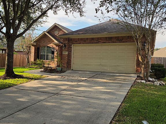 2nd image of 20743 Oakhurst Meadows Dr