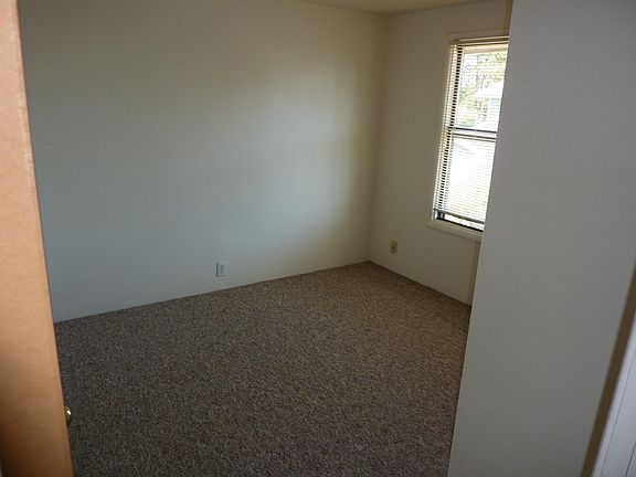 2nd upstairs bedroom