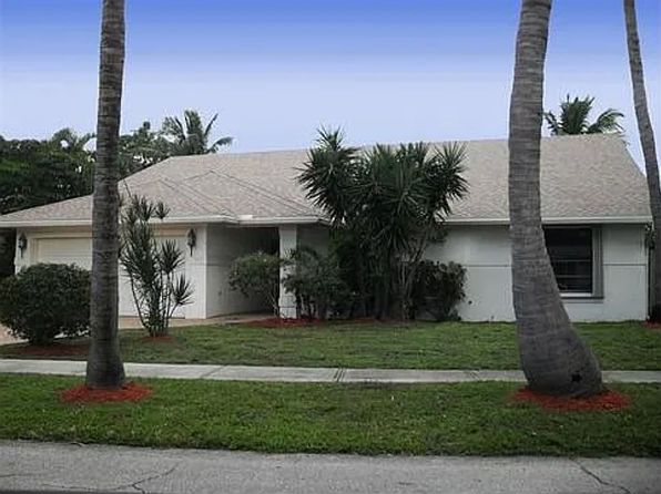 355 NE 4th St