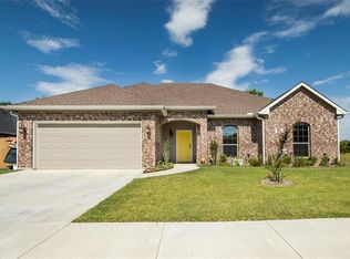 701 Hadley Ln, Valley View, TX 76272