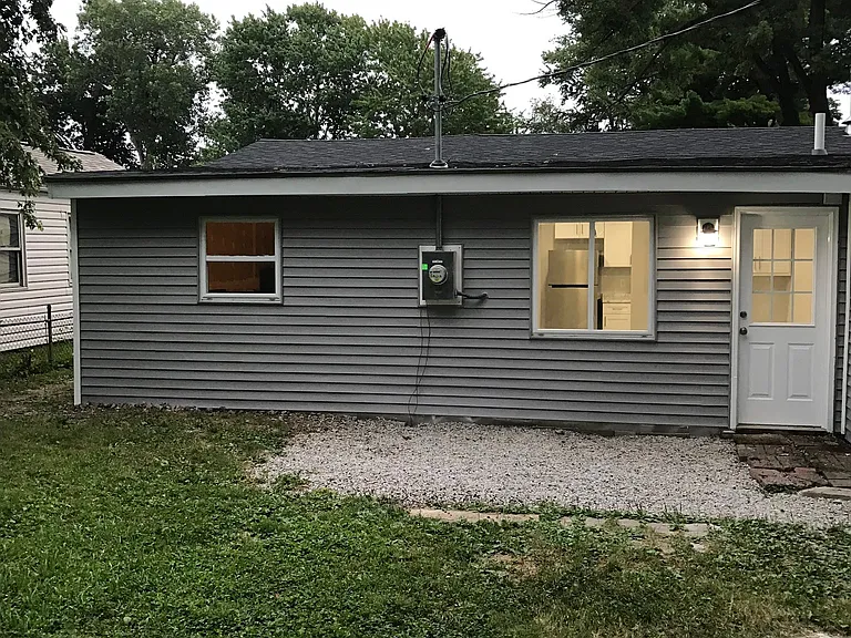 29 Boles Ave — Photo 3