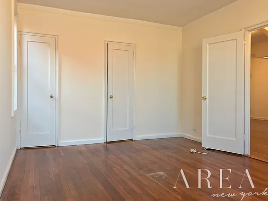 Rented by Area New York | media 19