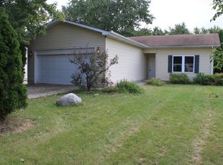 568 Manor Pl, Aurora, IL 60506