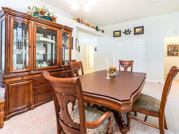 5th image of 435 Armada Ln