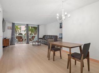 1 N Golfview Rd APT 201, Lake Worth Beach, FL 33460