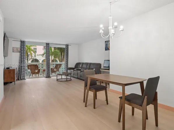 1 N Golfview Rd APT 201, Lake Worth Beach, FL 33460