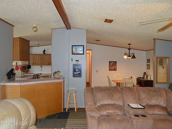 5th image of 2011 Palomino Dr