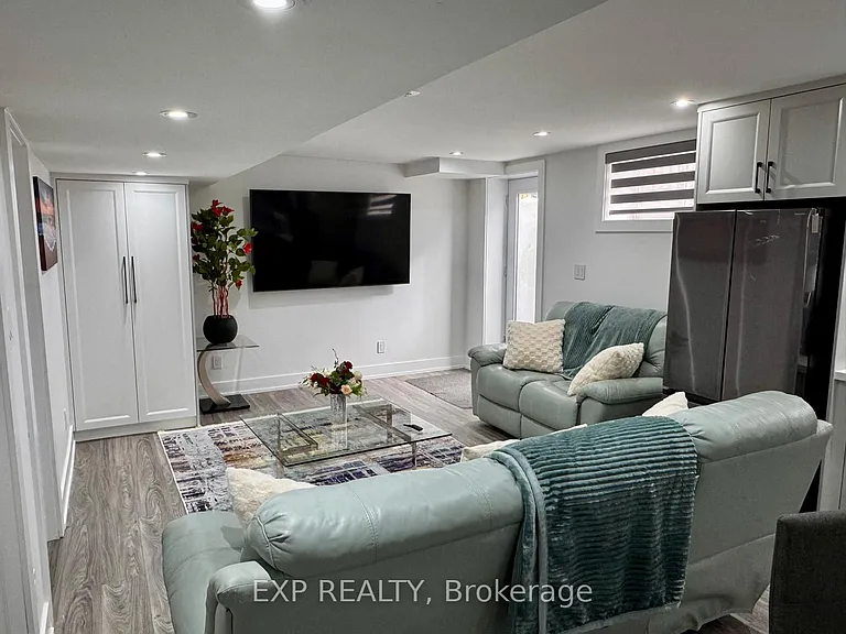 1749 Finley Cres #BSMNT — Photo 4