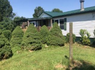 8610 Peck Rd, Marlette, MI 48453