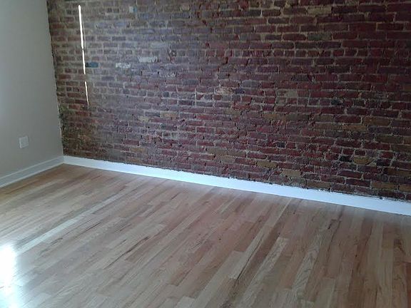 2nd image of 244 Bainbridge St APT 2