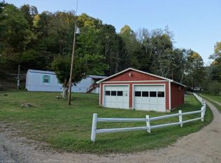 1061 Vandale Frk, Spencer, WV 25276