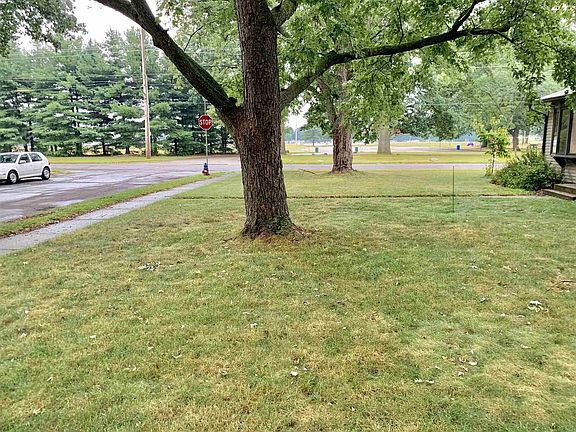 2nd image of 1709 Sterling Dr