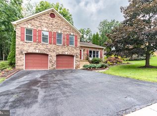 660 Stoneledge Rd, State College, PA 16803
