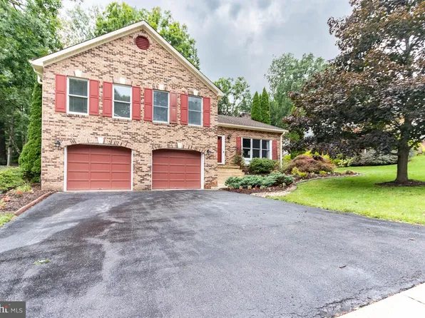 660 Stoneledge Rd, State College, PA 16803