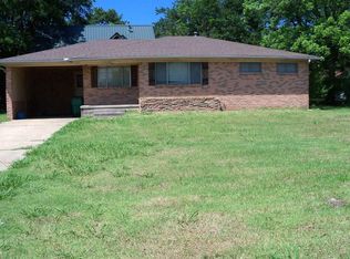 560 E Commerce St, Fairfield, TX