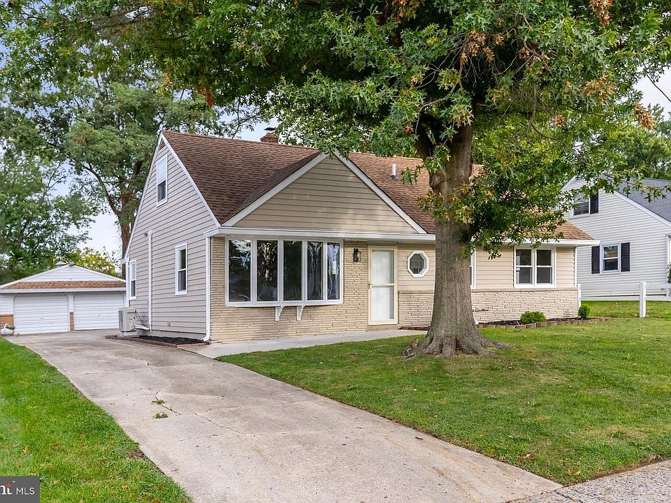 1st image of 435 Cedarcrest Ave