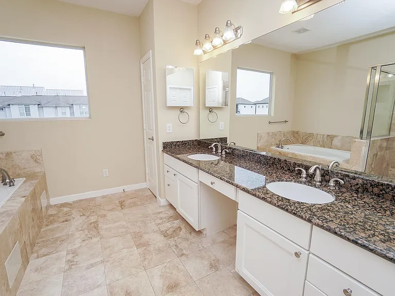 5730 Kansas St #B — Photo 19