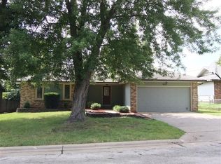 643 S Marlan Ave, Springfield, MO 65802