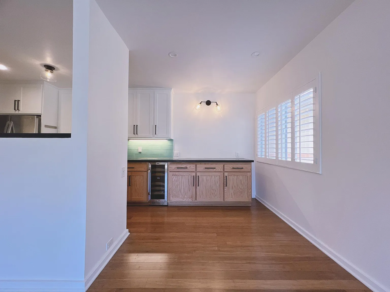 3 bed, 1140 sqft, $4,300 — Photo 4