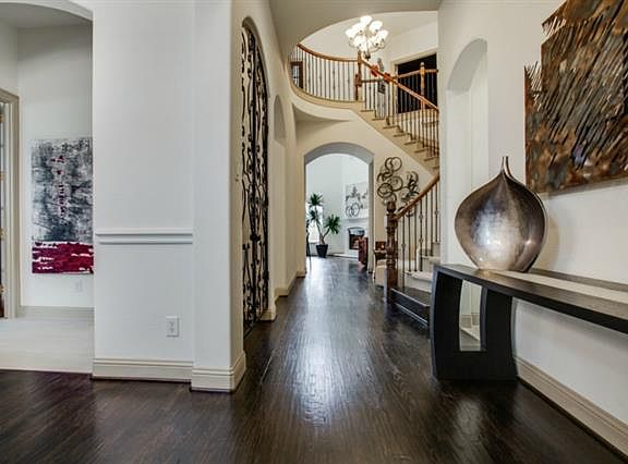 3rd image of 3409 Kirkfield Ct