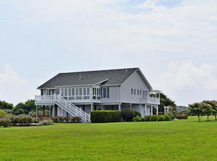 17135 Assawoman Dr, Bloxom, VA 23308