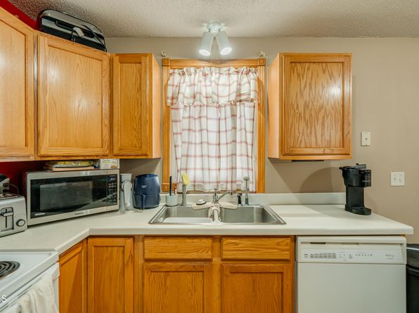 bismarck-north-dakota-78399991 picture