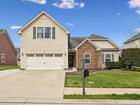 935 Contessa Dr, Murfreesboro, TN 37128