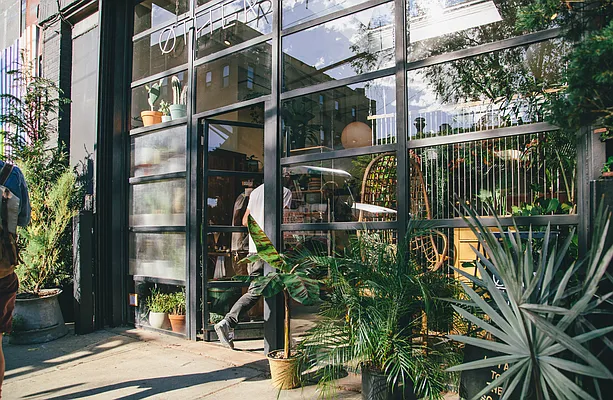 Rented by Compass | media 33