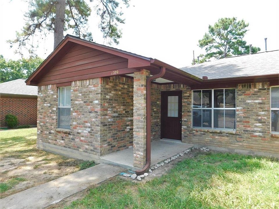 1st image of 1709 Hazelwood Dr