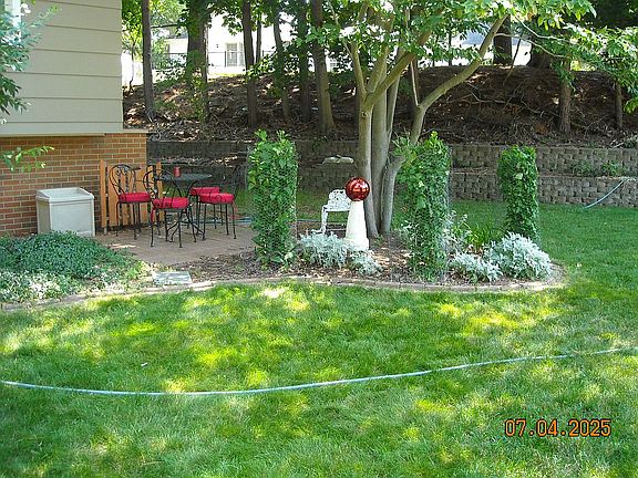 4th image of 1606 Pineridge Dr