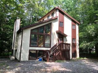 2682 Rockway Ct, Lake Ariel, PA 18436