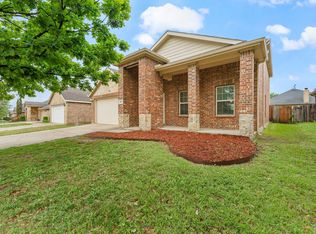 227 Old Spanish Trl, Waxahachie, TX 75167