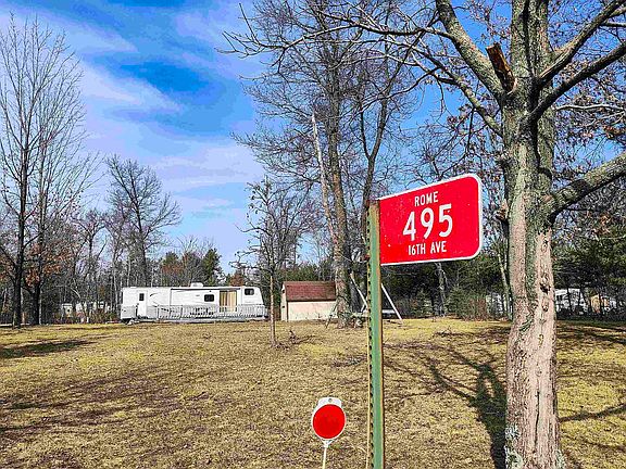 2nd image of 495 16th Ave