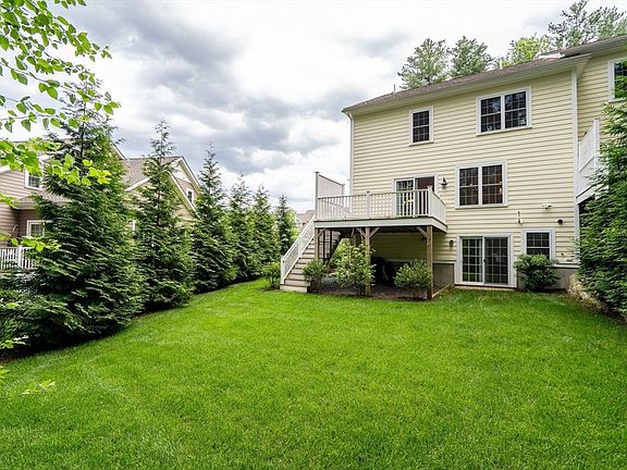 4th image of 37 Jefferson Dr #1