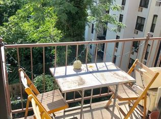 212 E 87th St #MR3W, New York, NY 10128