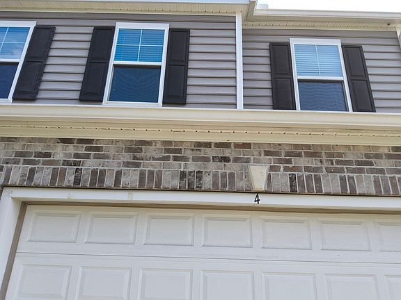5th image of 4 Bradford Ct
