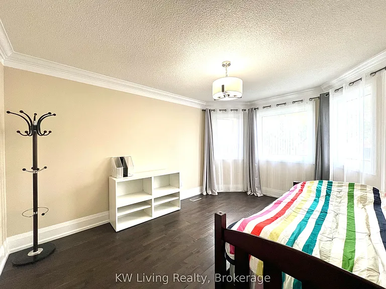 128 Palomino Dr — Photo 38